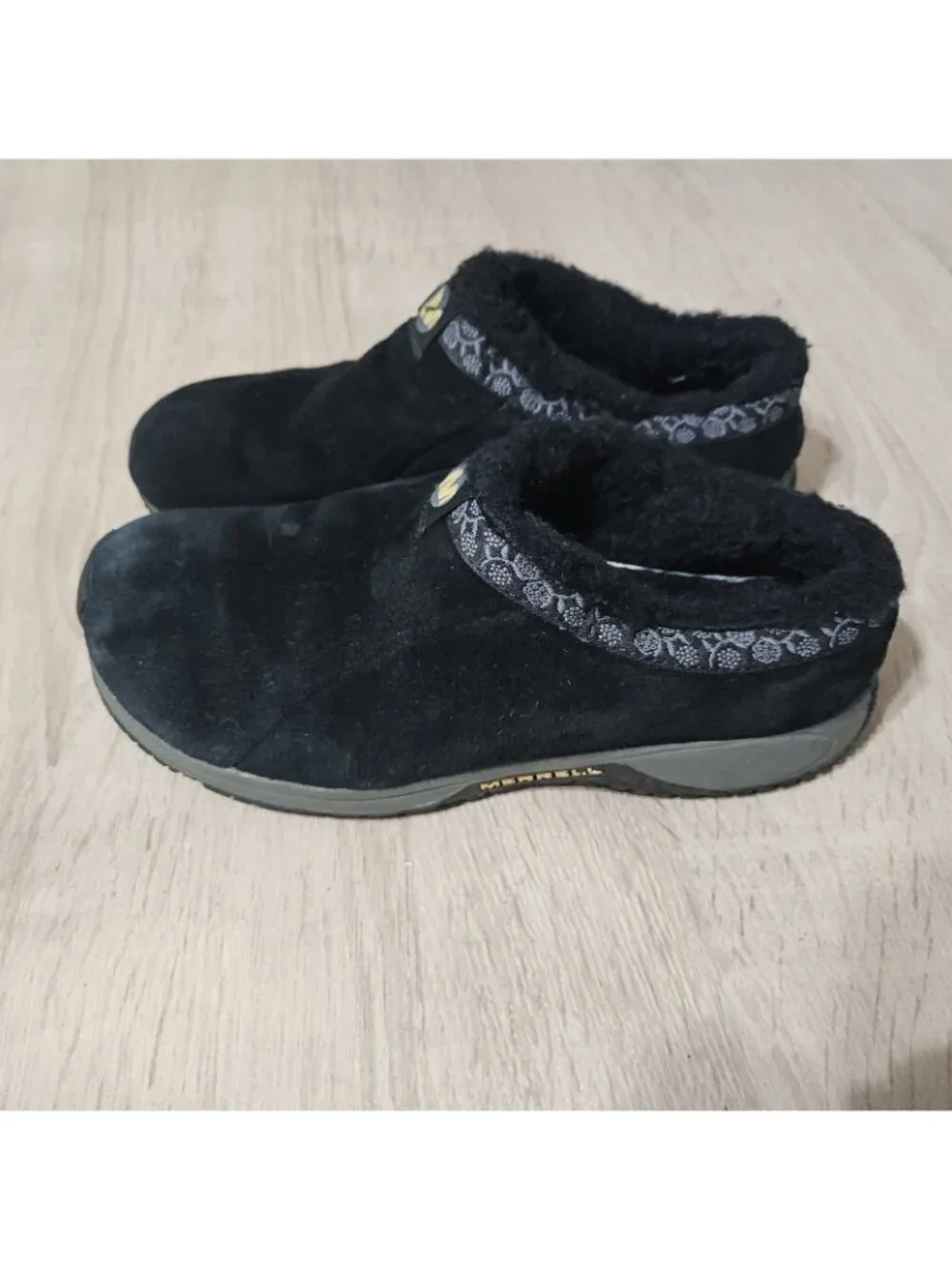 Merrell size youth