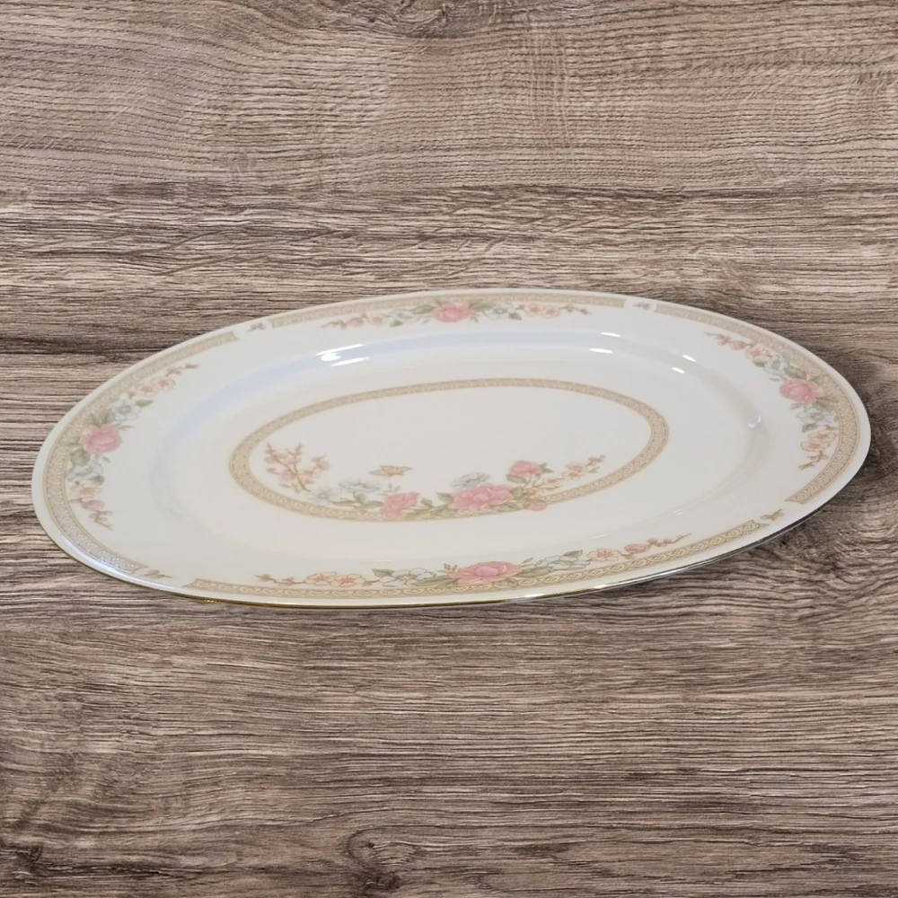Fairfield fine china