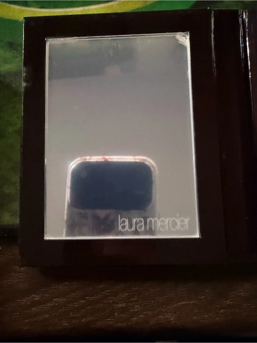 laura mercier natural includes