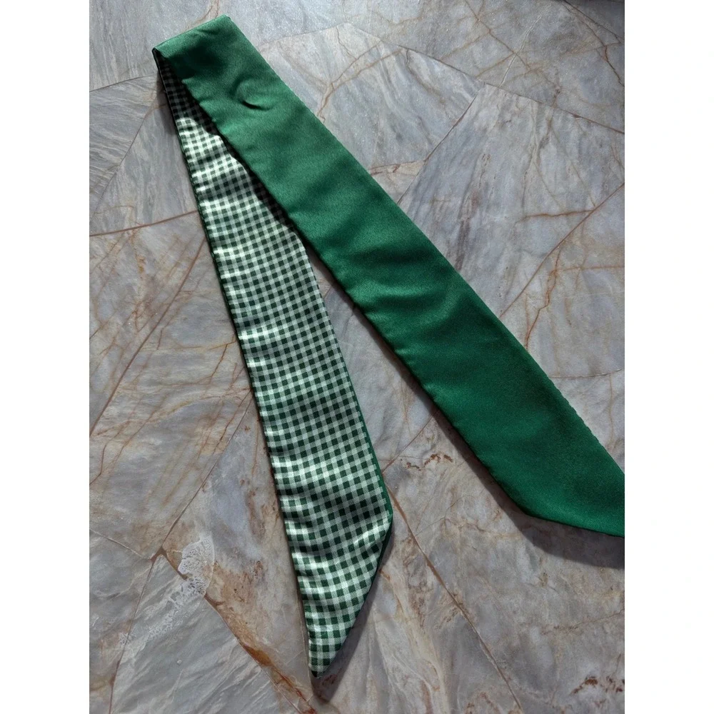 N/A green satin