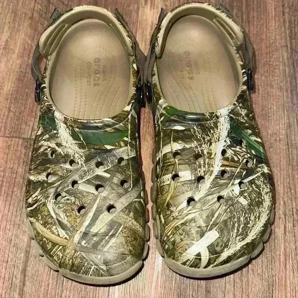Crocs Camo All-Terrain Clog Mens Size 5 Women’s size 7 Adjustable Strap EUC‎
