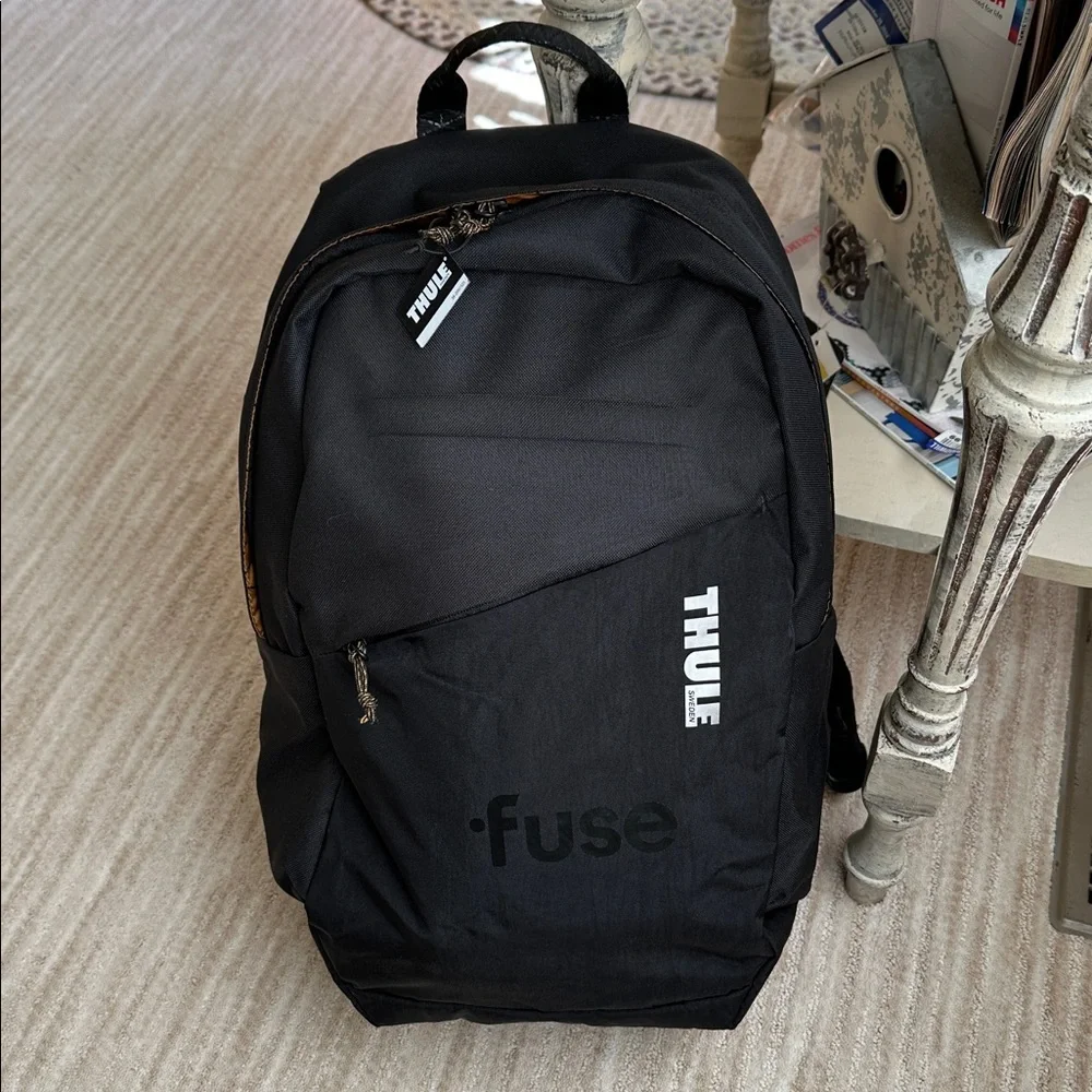 Thule nwt notus