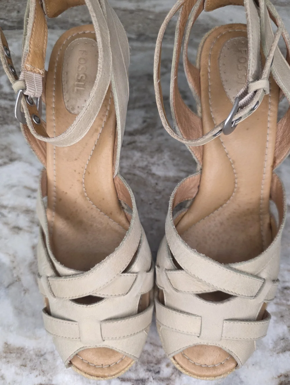 Fossil comfortable beige
