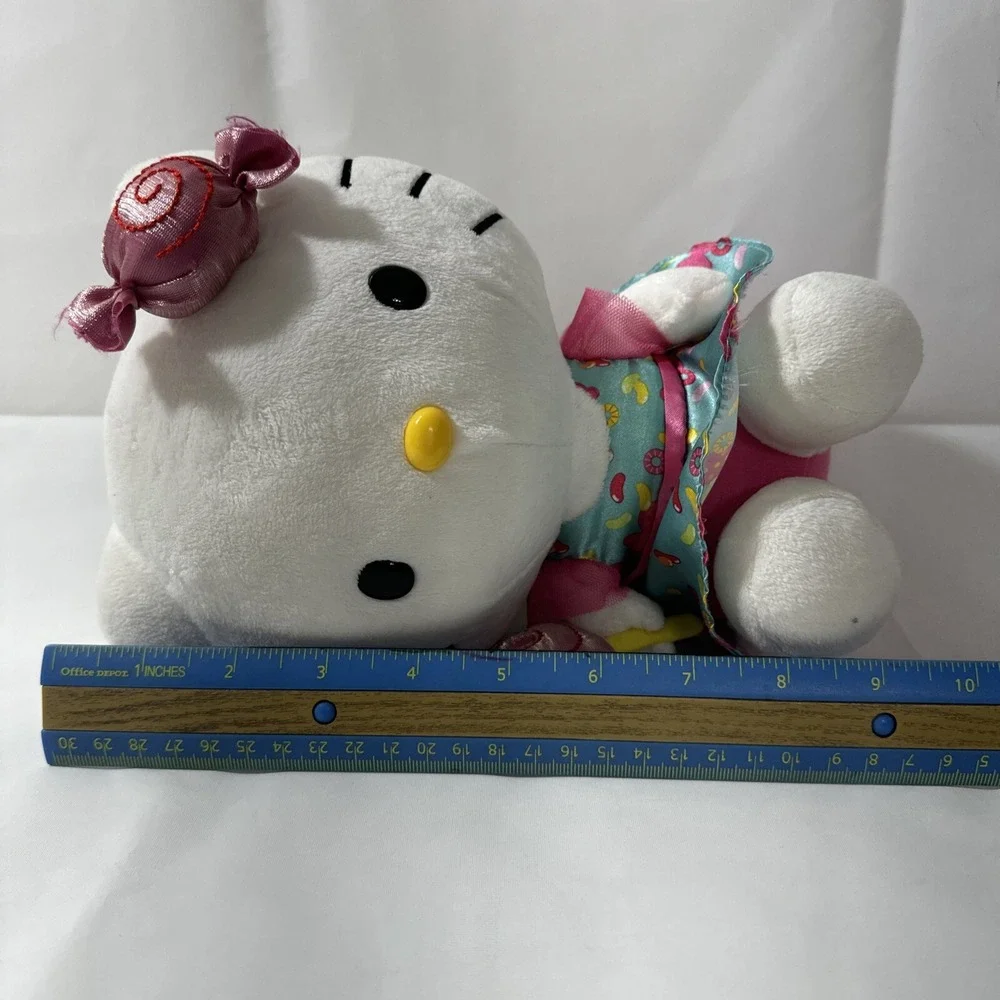 Sandro sanrio 2013