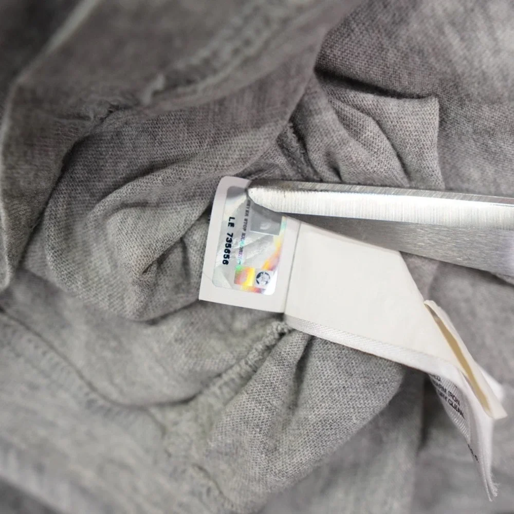 The North Face‎ RU14 Sochi 2014 Olympic Flag Shirt Mens Medium Gray Map Tee