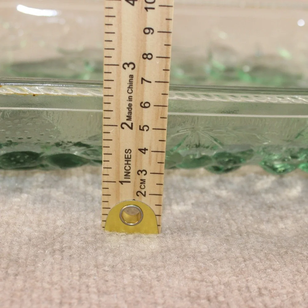 Unbranded green glass