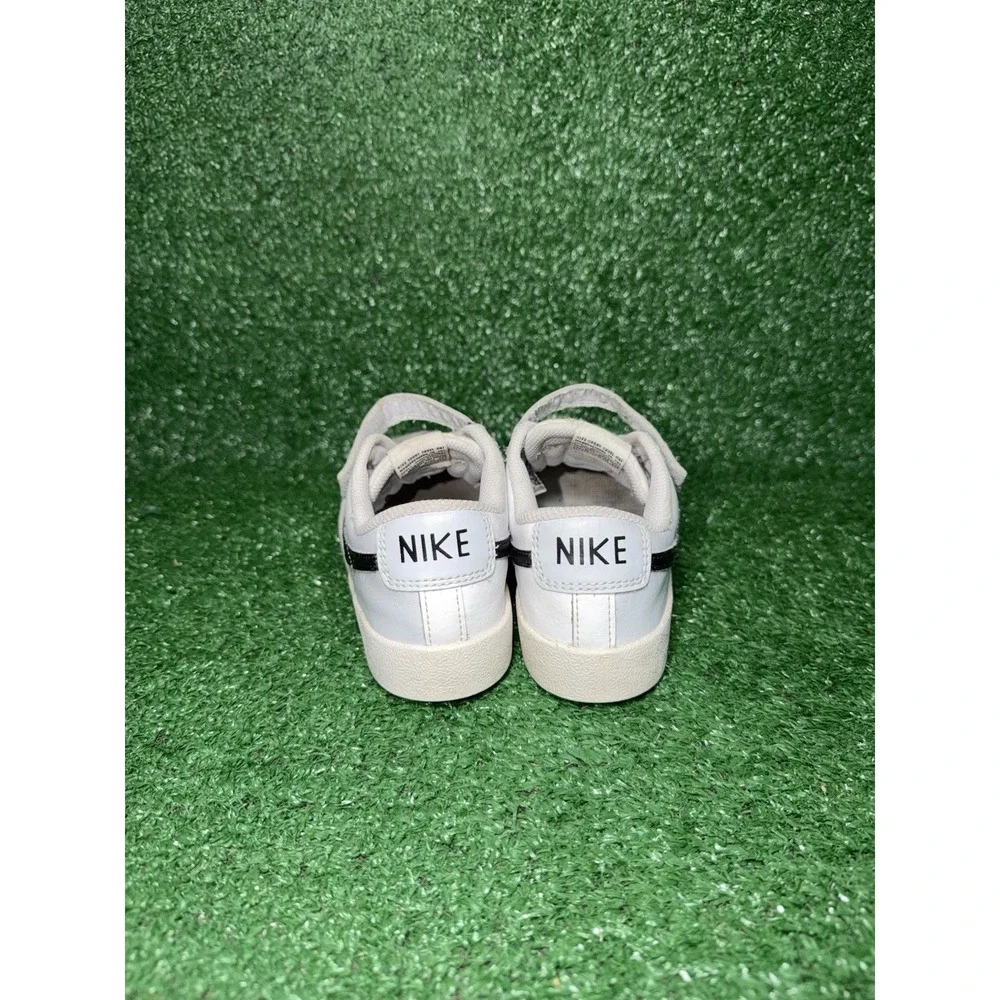 Nike blazer low