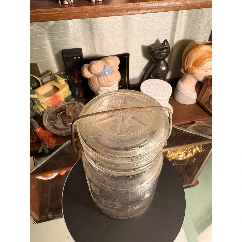 Atlas vintage seal