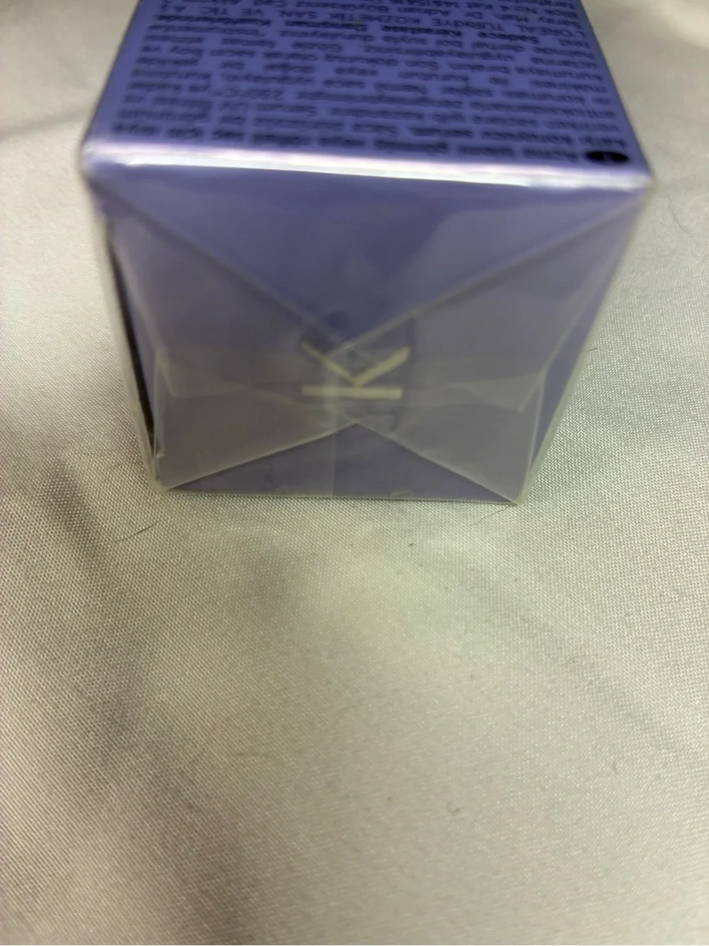 Kerastase Blond Absolu Cicaplasme Heat Protectant - Lavender Purple Packaging
