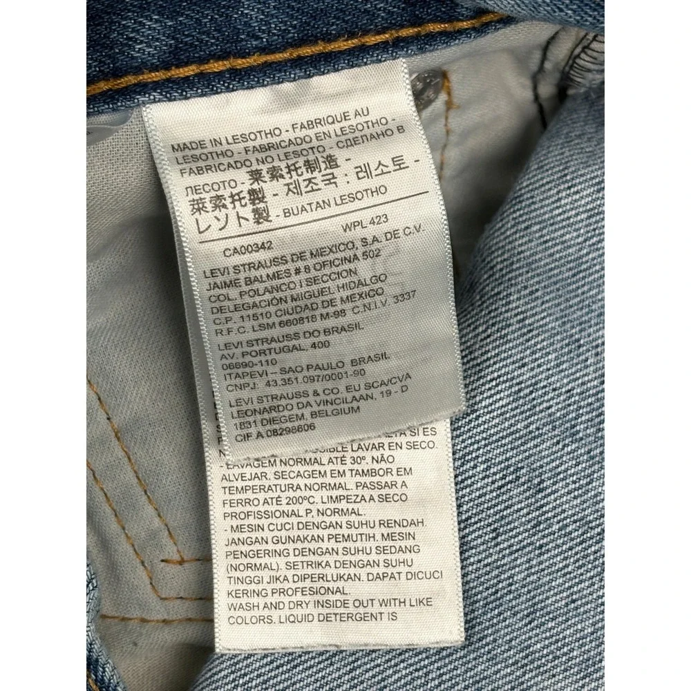 Levis levis 505