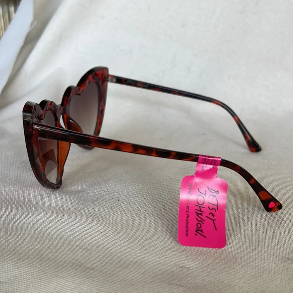 Betsey Johnson brand new