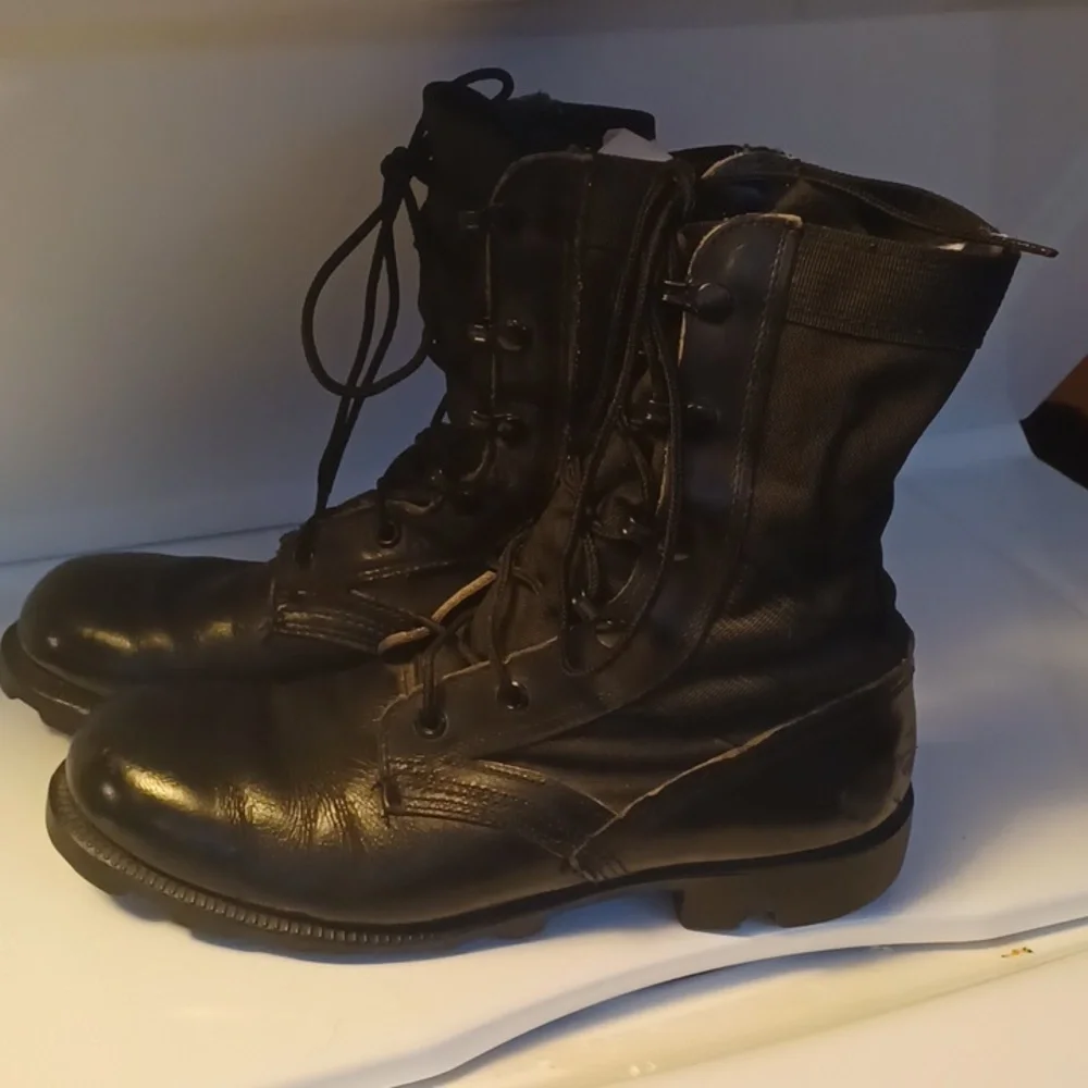 Combat boots black tactical boots men's size 5.5 women's size 7.5 milita…