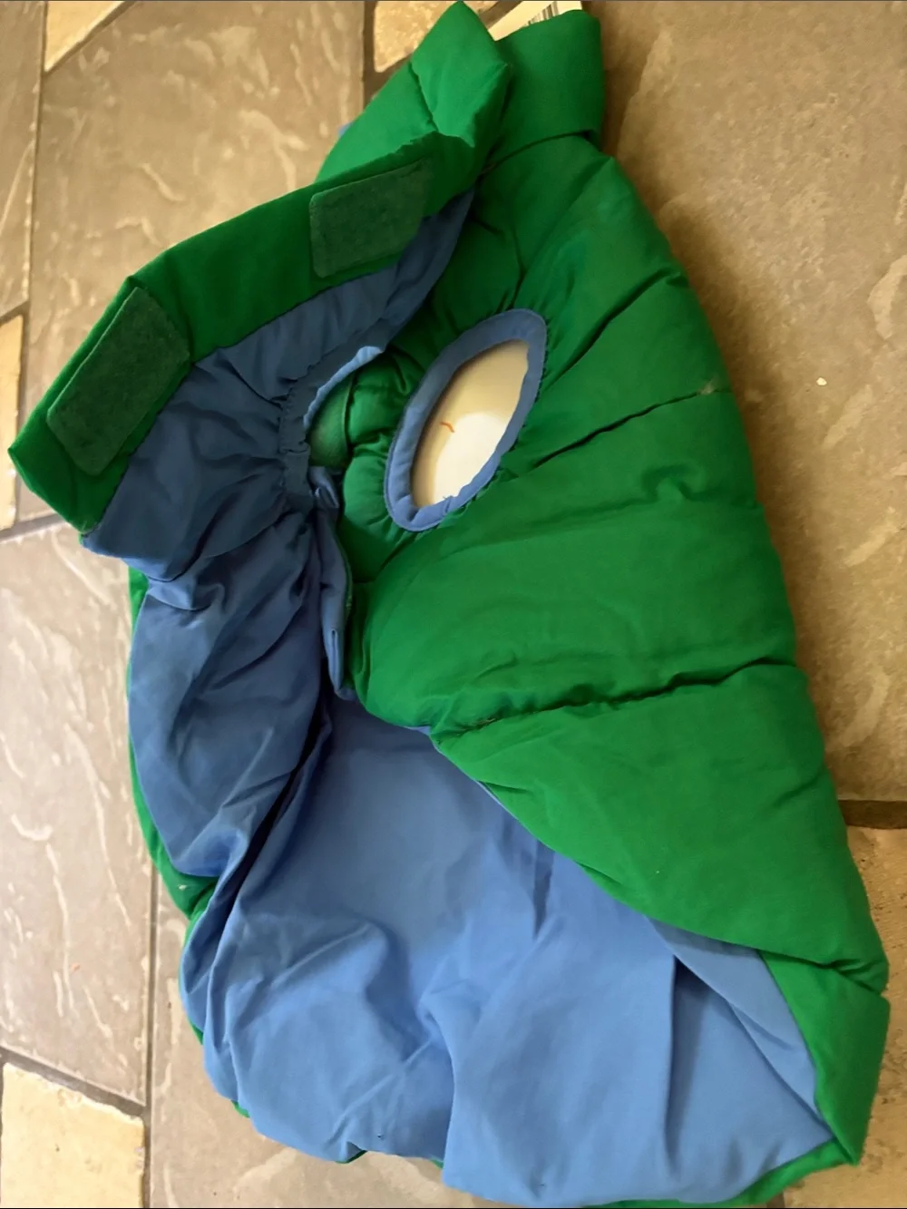 N/A blue green