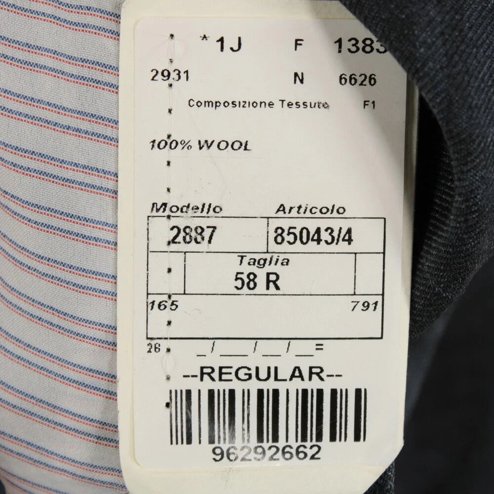 L.B.M. 1911 sleeve shoulder