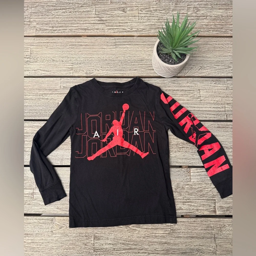 Boy's Jordan Long Sleeved Black Tee with Red Logo, Sz 8-10 years