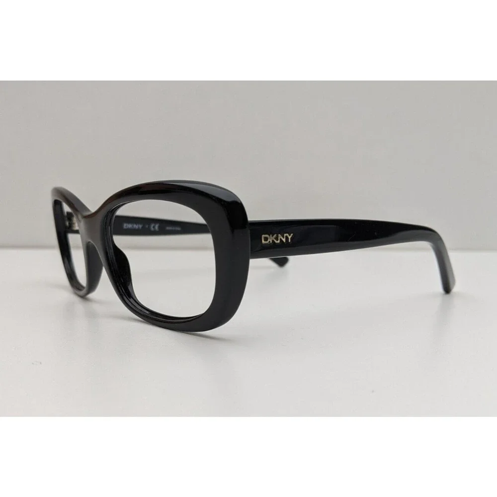 Dkny frame almost