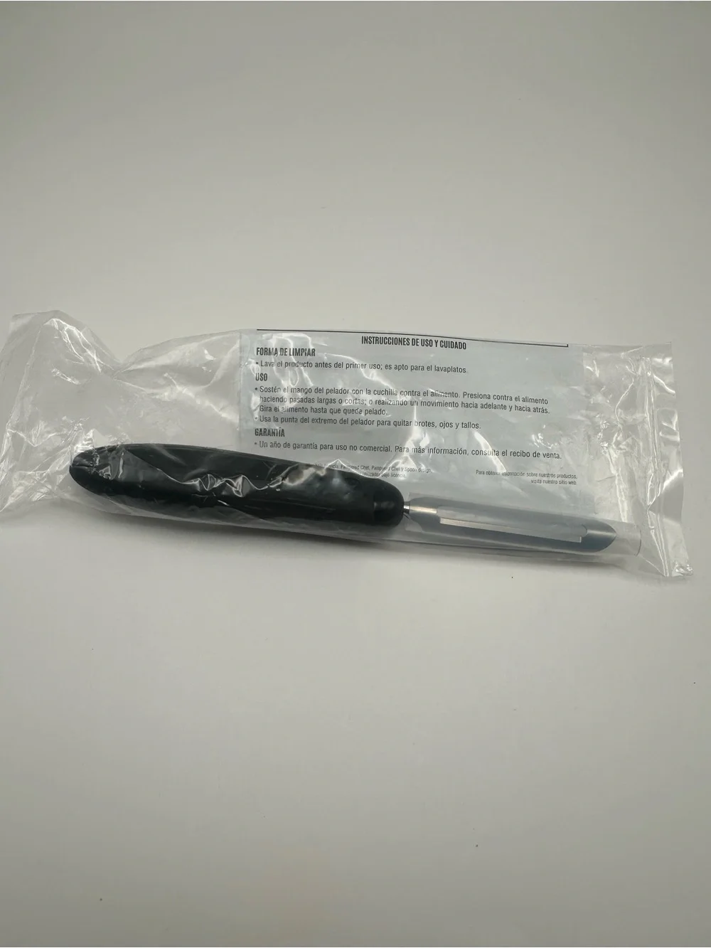 Pampered Chef sharp peeler