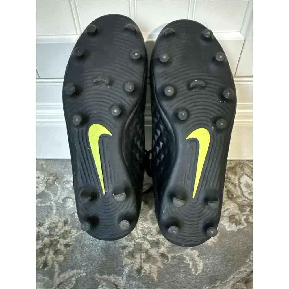 Nike tiempo youth