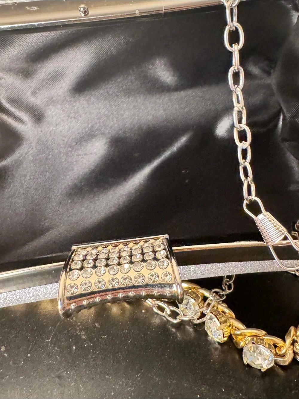N/A sparkling silver