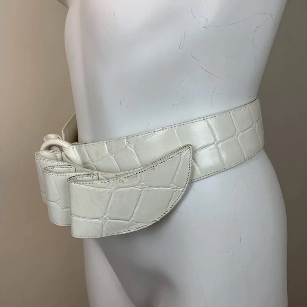 Roberto Dalpra Cream Croc Genuine Leather Bow Belt-Sz 32