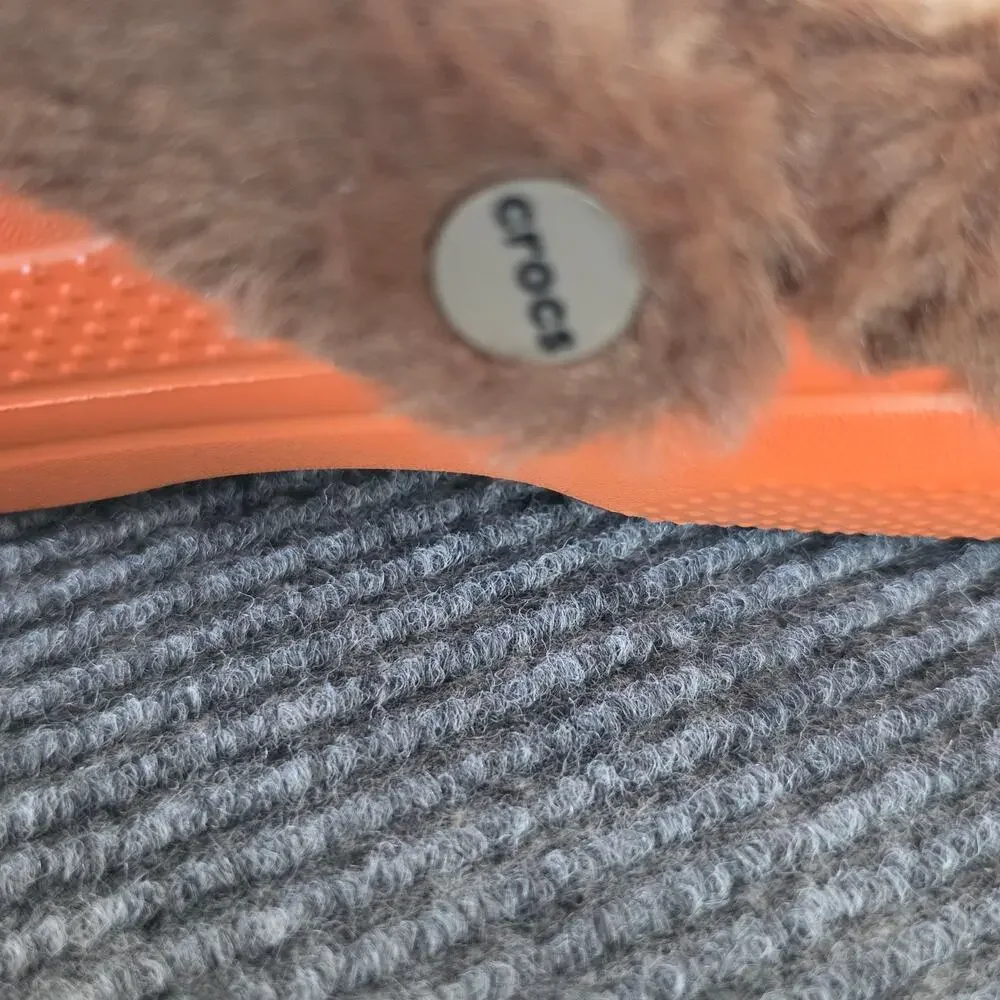 CROCS step into