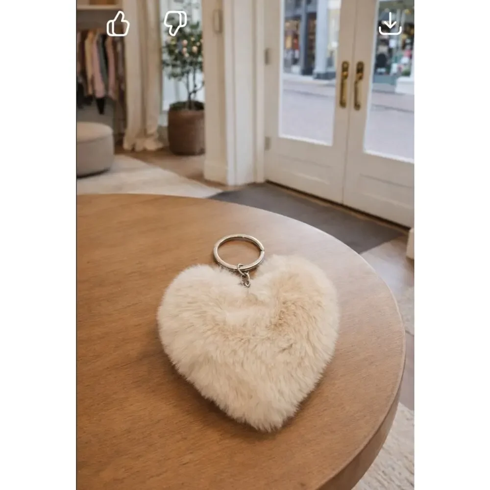 N/A heart ring key
