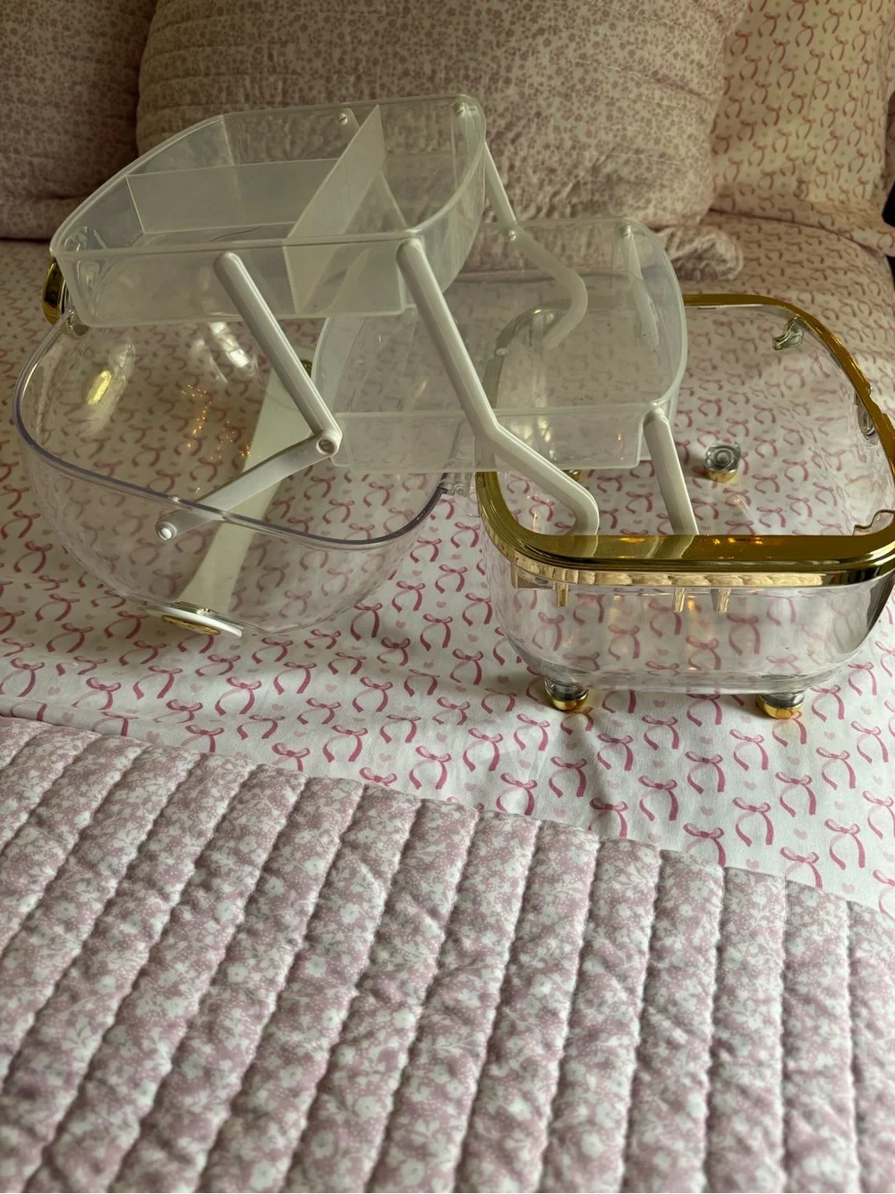 N/A clear acrylic