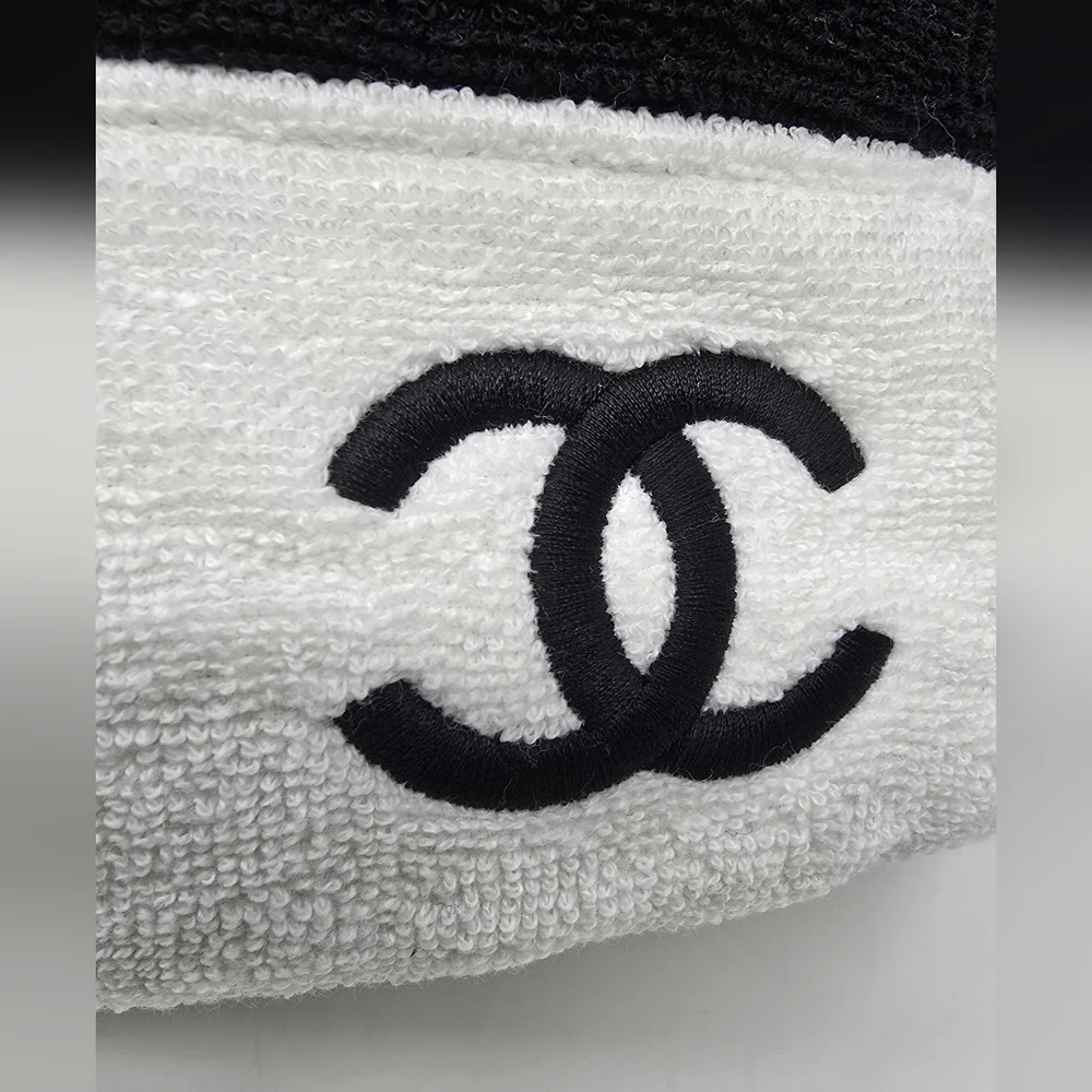 CHANEL great see