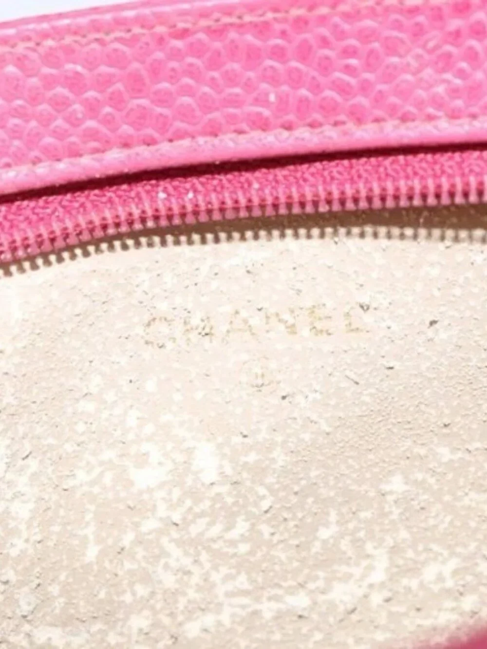 CHANEL brand	chanel color	pink
