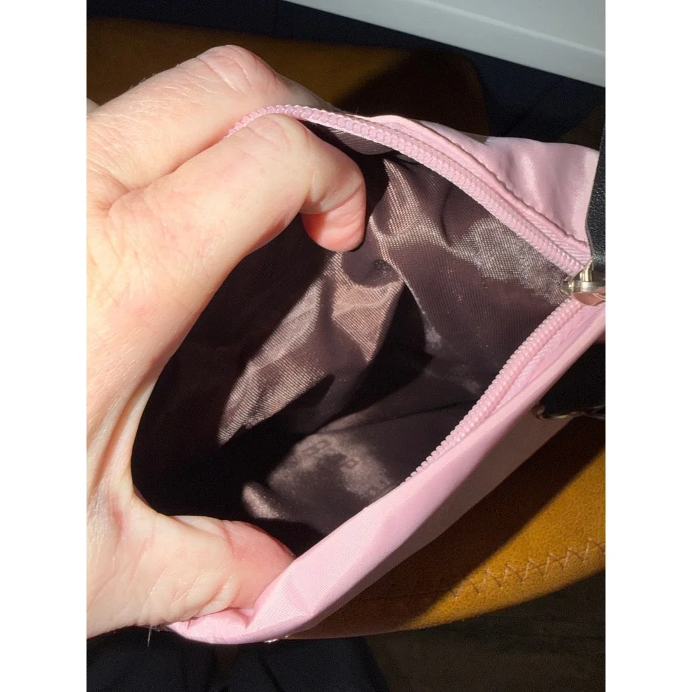 Asge pink black