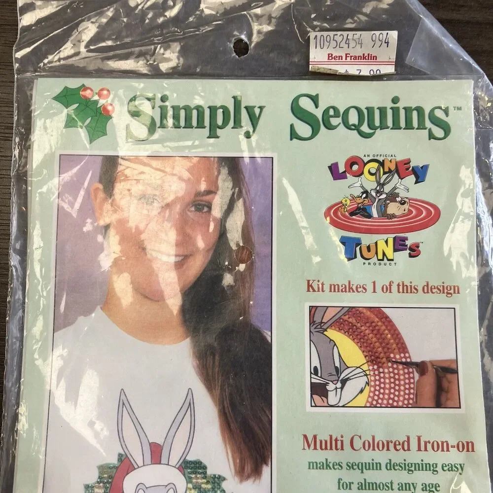 Sulyn Industries Inc. simply sequins