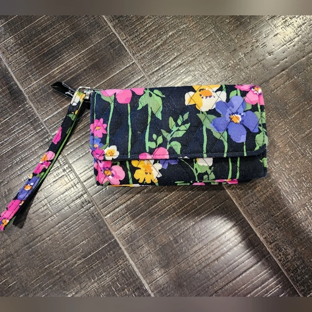 Vera Bradley pw30 like