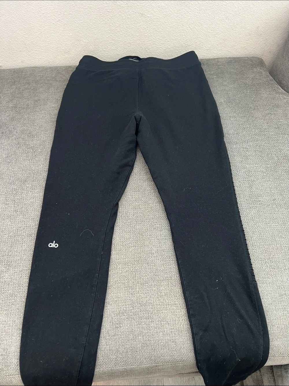 ALO Yoga slim joggers