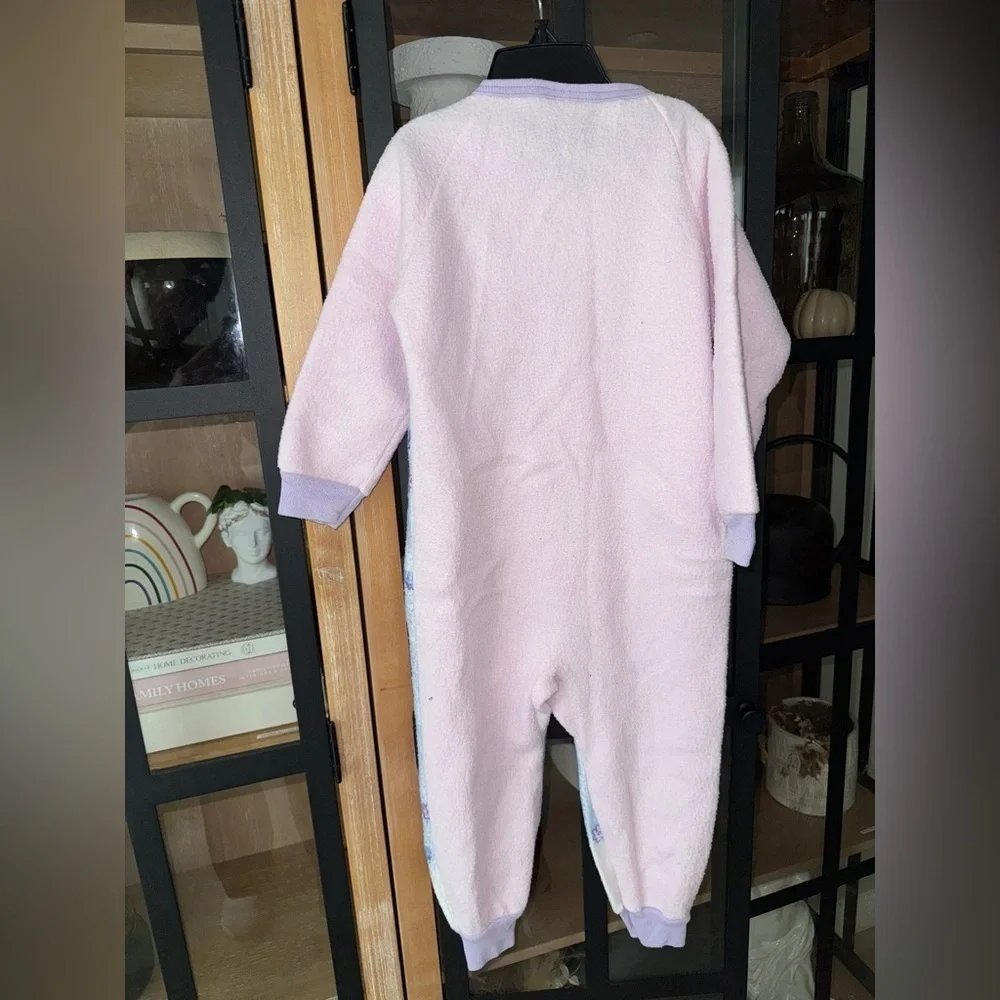 Vintage 90s Winnie The Pooh coverall onesie baby toddler fleece disney flowers