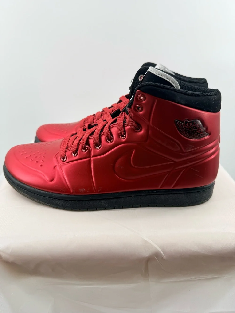 Jordan sleek red