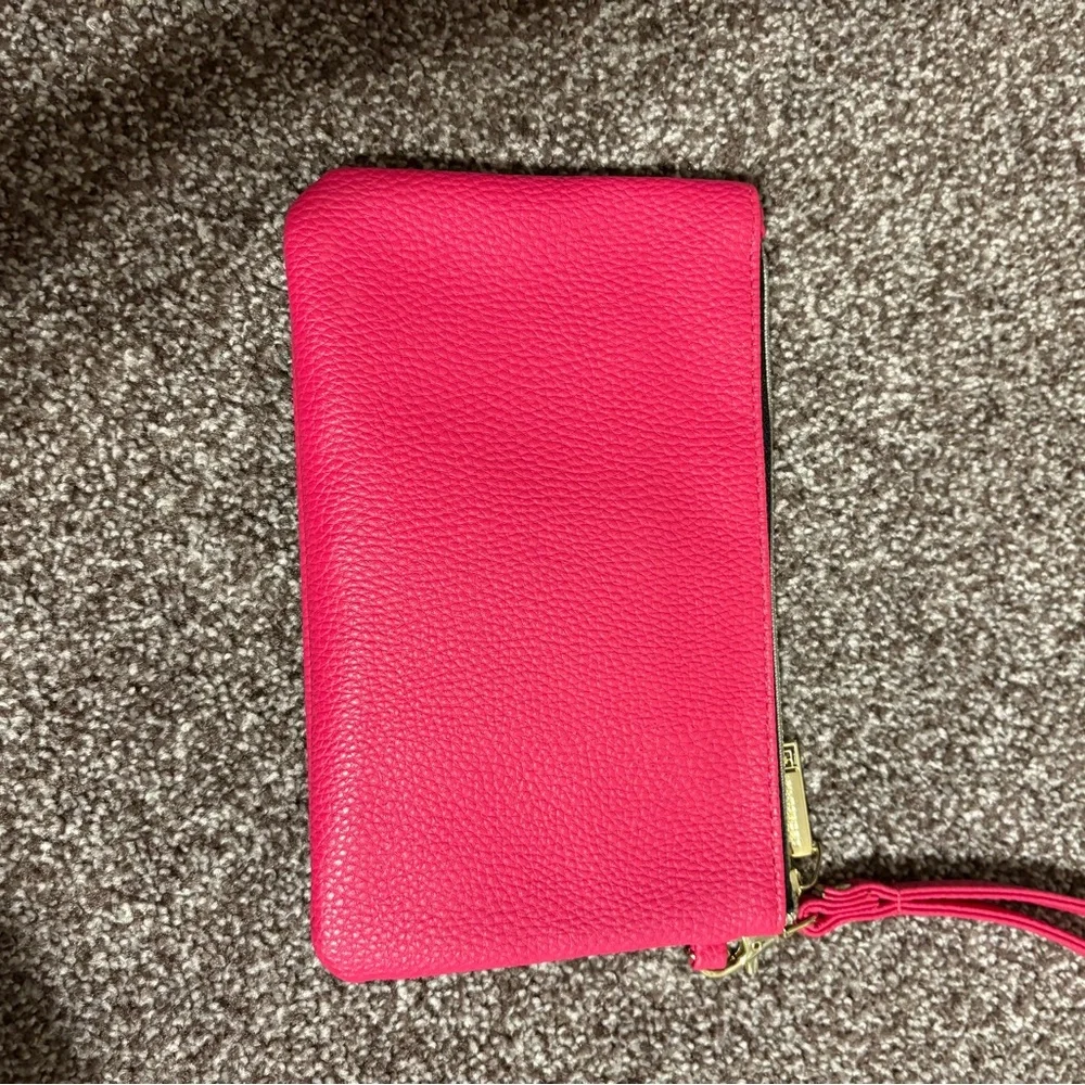 Liz Claiborne elegant hot