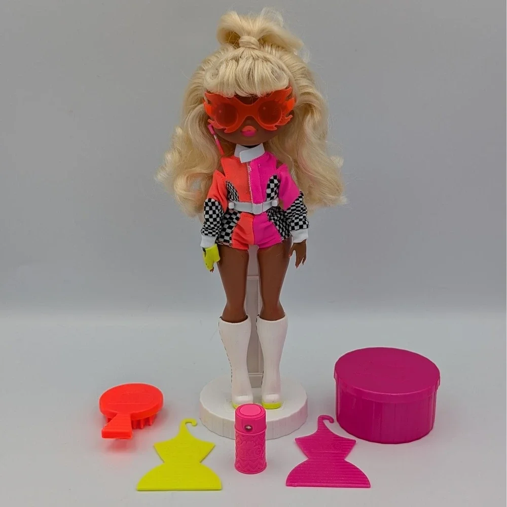 LOL Surprise OMG Lights Speedster Fashion Doll Neon Racing Blonde Hair Accessory