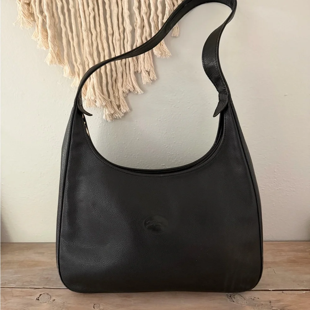 authentic Longchamp black pebbled leather hobo/shoulder bag