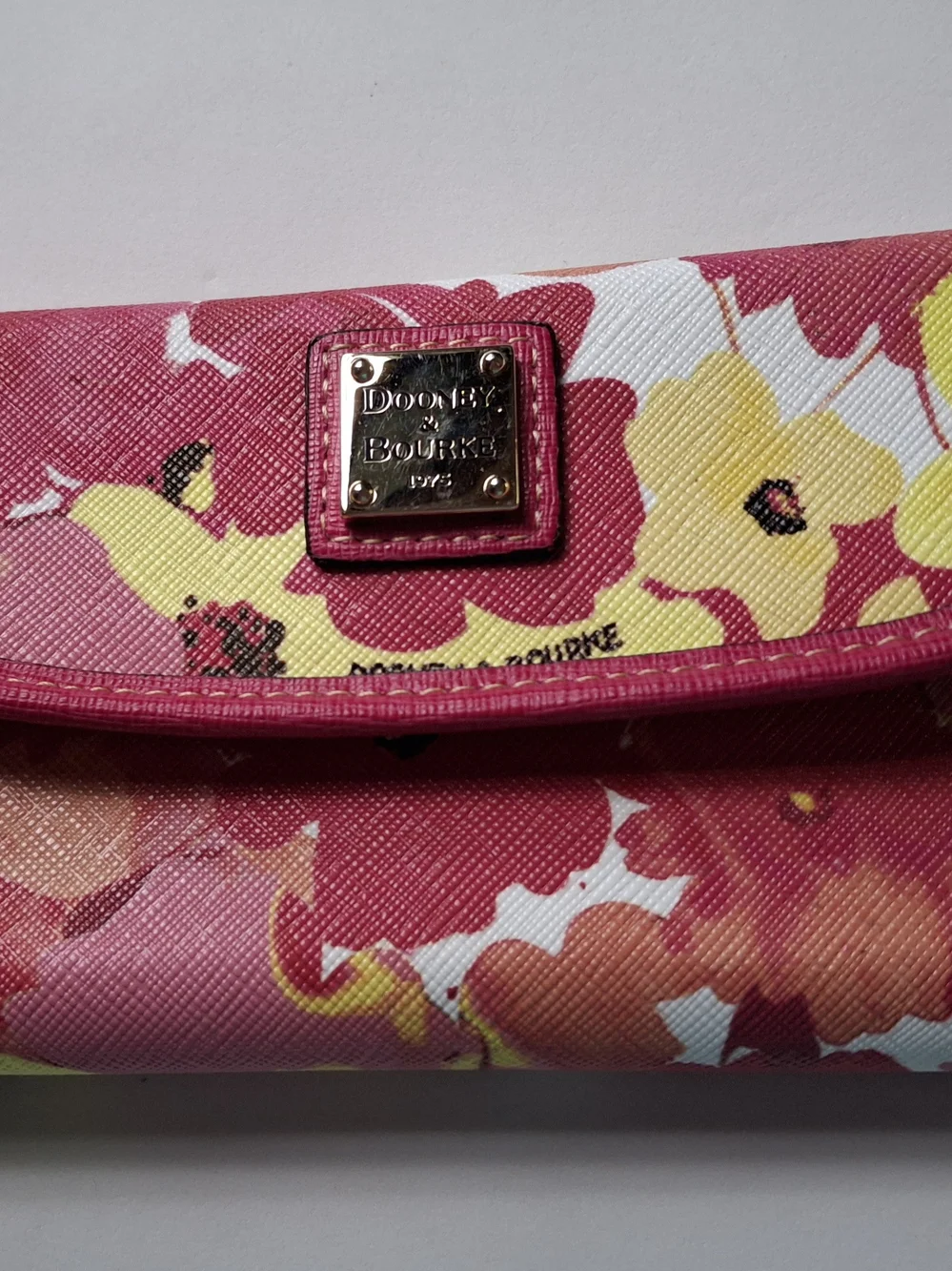 Dooney & Bourke dooney bourke