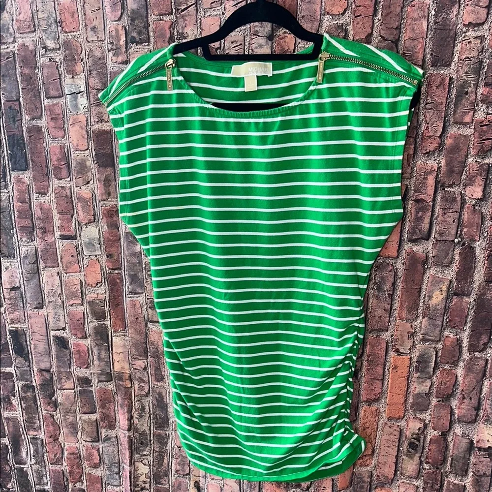 Michael Kors Green Ruched Cap Sleeve Muscle Tee size women’s large