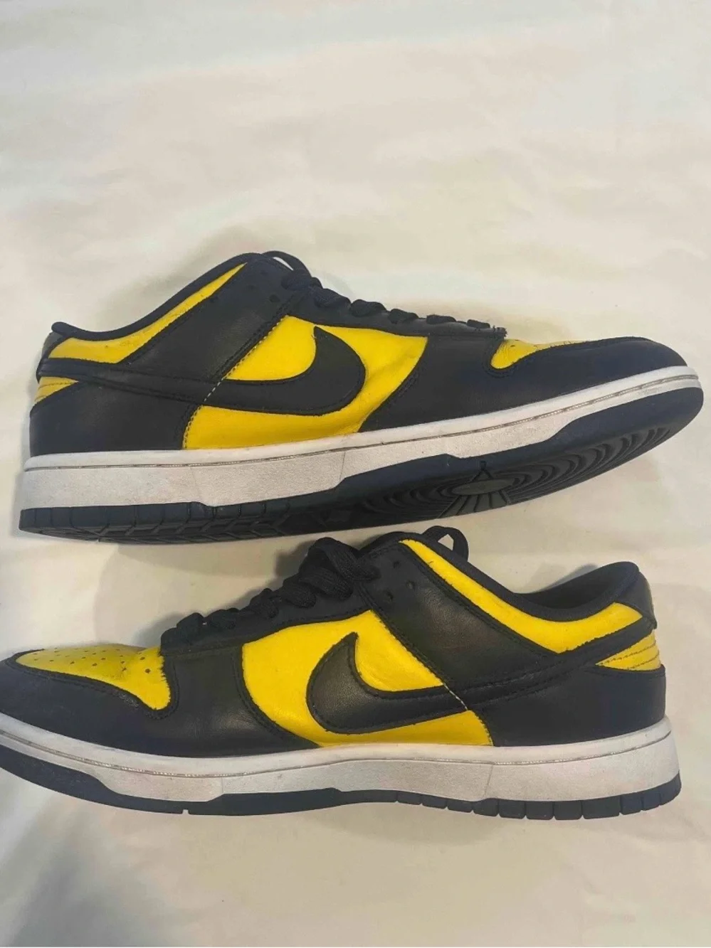 Nike low top