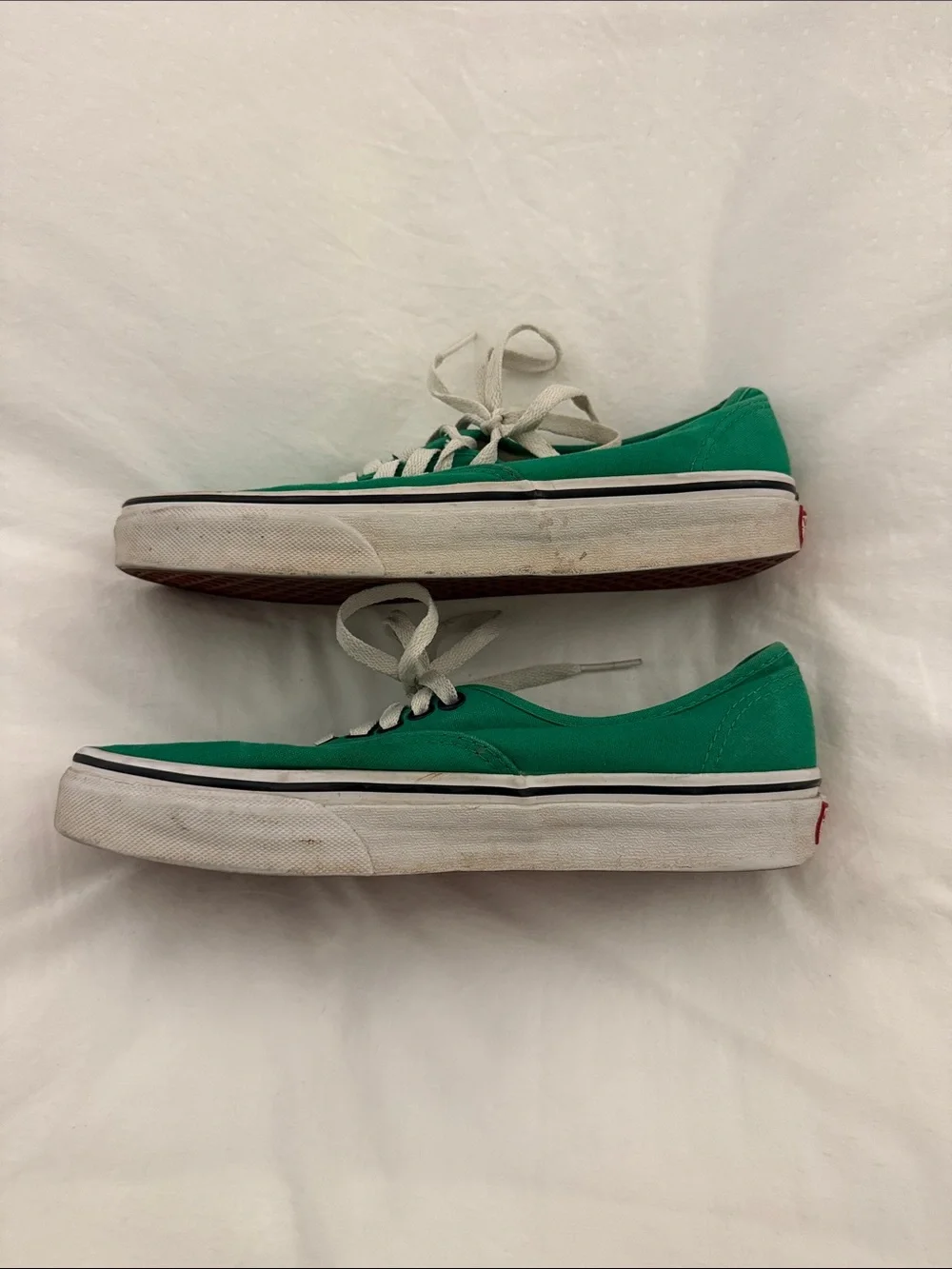 Vans low top