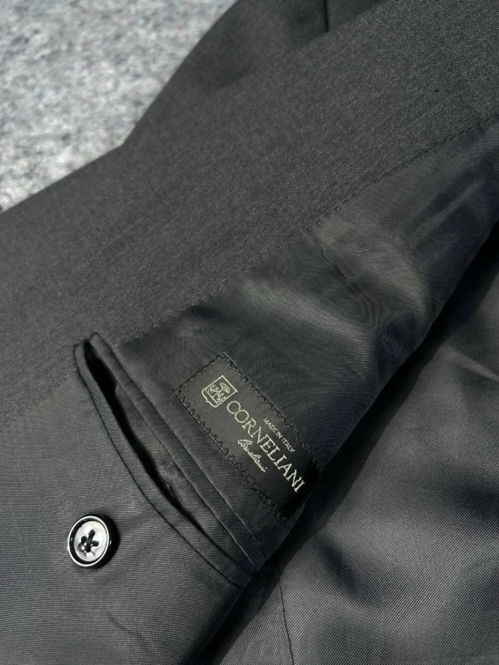 Corneliani leader men’s