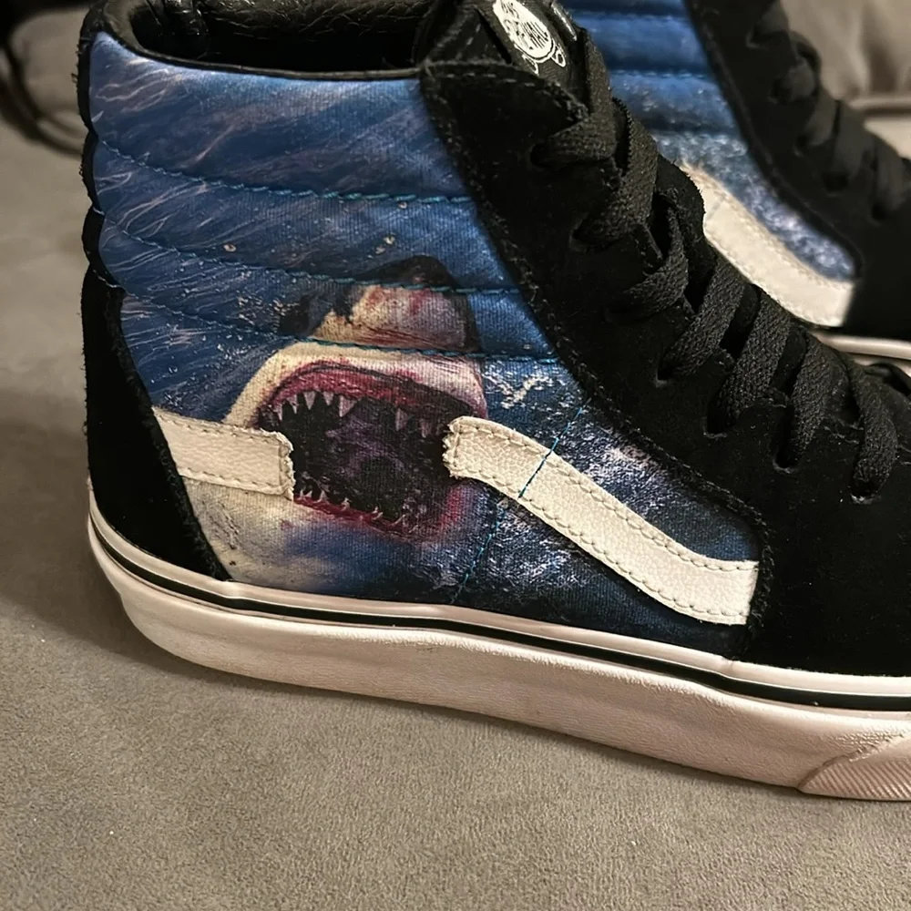 Vans shark week