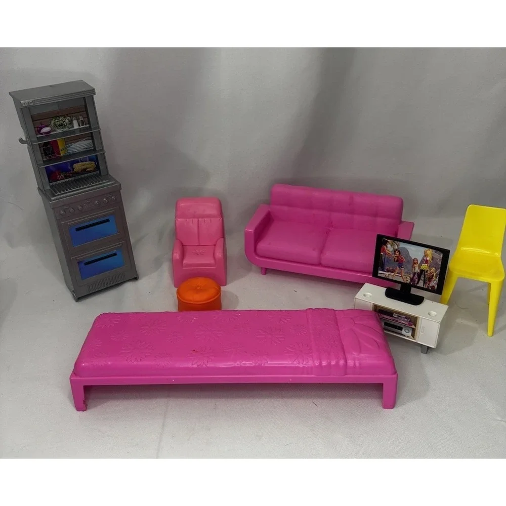 Barbie Dream House Doll Furniture- Couch, Chairs, Bed, Entertainment Center, Tv