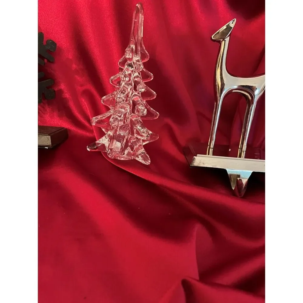 Unbranded chrome reindeer