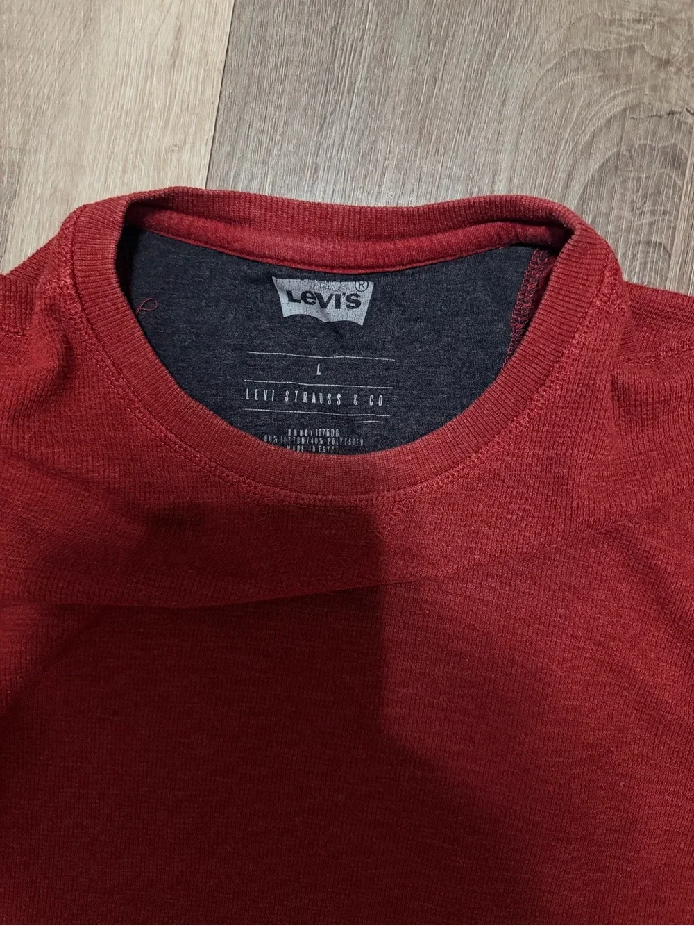 Levis warm red