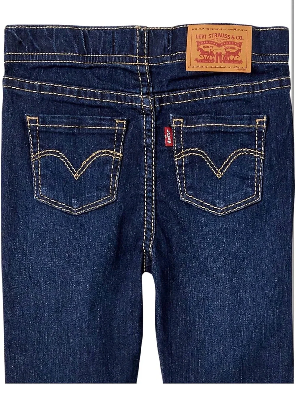 Levis two piece
