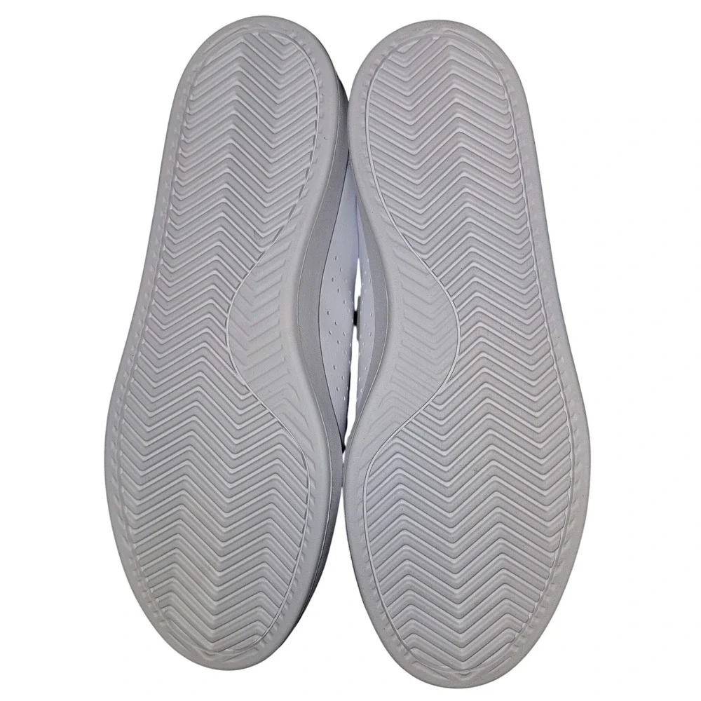 adidas advantage sneakers