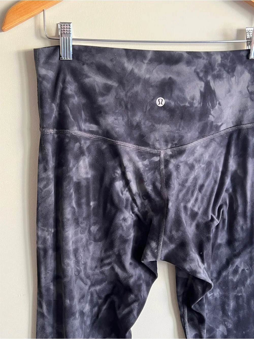 lululemon athletica lululemon 10
